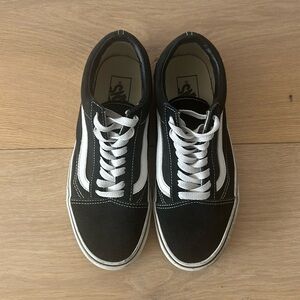 Vans Sneakers Women’s Size 8